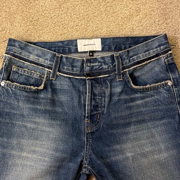 Current/Elliott distressed boyfriend/straight leg hidden fly jeans size 26 - Picture 4 of 5